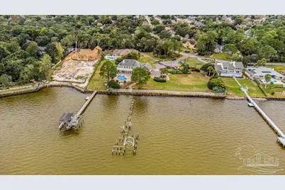 1671 Paradise Cove Ct, Gulf Breeze, FL 32563 - Photo 17