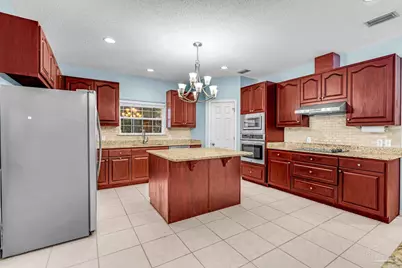 1911 Tillman Ln, Pensacola, FL 32526 - Photo 13