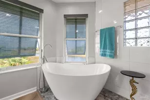 1161 Sawgrass Dr, Gulf Breeze, FL 32563 - Photo 39