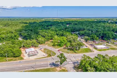 5901 Carroll Rd, Milton, FL 32583 - Photo 13