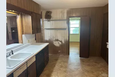 5185 Canal St, Milton, FL 32570 - Photo 7