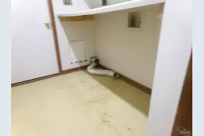 6008 Kingswood Dr, Milton, FL 32570 - Photo 19