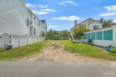 512 E Romana, Pensacola, FL 32502 - Photo 11