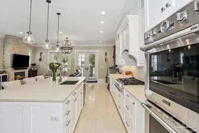 577 Aragon St, Pensacola, FL 32502 - Photo 3