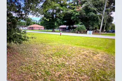 300 Anderson St, Pensacola, FL 32503 - Photo 3