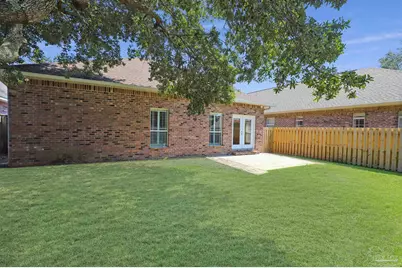 1364 Autumn Breeze Cir, Gulf Breeze, FL 32563 - Photo 45