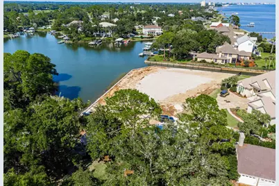 37 Lakeside Dr, Pensacola, FL 32507 - Photo 7