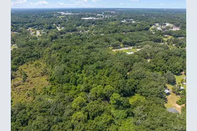 4400 Blk. Tamarind Dr, Pace, FL 32571 - Photo 9