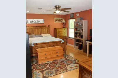 5540 Forest Hills Ln, Milton, FL 32570 - Photo 13