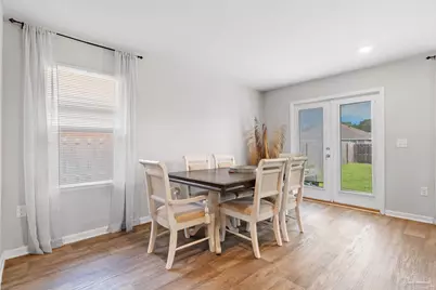 5528 Lancelot Tr, Milton, FL 32583 - Photo 7