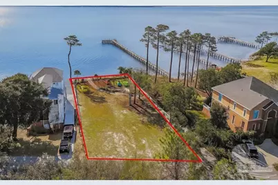 7376 Mulberry Ln, Navarre, FL 32566 - Photo 1