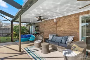 8 Arapaho Dr, Pensacola, FL 32507 - Photo 15