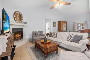 8 Arapaho Dr, Pensacola, FL 32507 - Photo 3