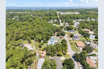 1601 Woodlawn Beach Rd, Gulf Breeze, FL 32563 - Photo 47
