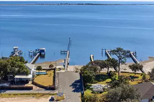 1601 Woodlawn Beach Rd, Gulf Breeze, FL 32563 - Photo 51