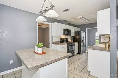 1390 Tara Dawn Ln, Pensacola, FL 32534 - Photo 9