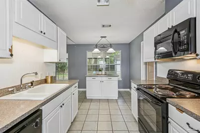 1390 Tara Dawn Ln, Pensacola, FL 32534 - Photo 13