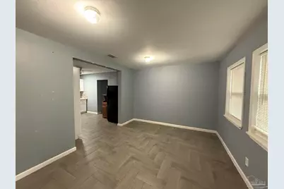 823 S Madison Dr, Pensacola, FL 32505 - Photo 3