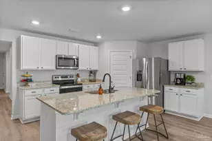 4005 Whitetail Ln, Pensacola, FL 32526 - Photo 9