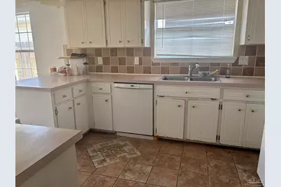 5620 Bauer Rd, Pensacola, FL 32507 - Photo 7