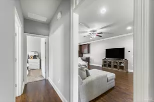 2136 Nina St, Navarre, FL 32566 - Photo 11