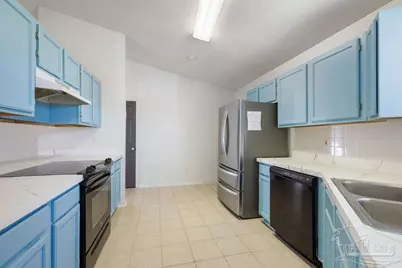 332 Twisted Oak Dr, Cantonment, FL 32533 - Photo 5