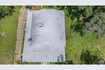 1804 Grundy St, Pensacola, FL 32507 - Photo 51