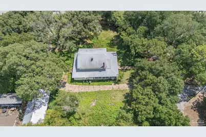 1804 Grundy St, Pensacola, FL 32507 - Photo 59