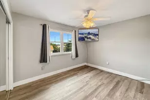 1100 Shoreline Dr, Gulf Breeze, FL 32561 - Photo 11