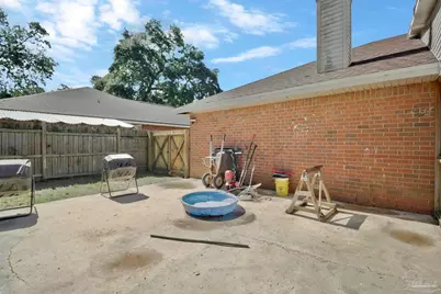 204 Majestic Ct, Pensacola, FL 32534 - Photo 45