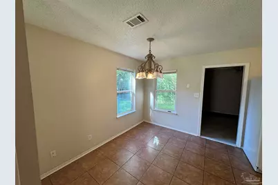 7709 Dartmoor Dr, Pensacola, FL 32514 - Photo 5
