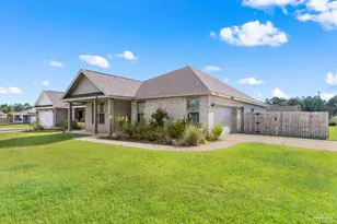 1238 Fenwick Ct, Cantonment, FL 32533 - Photo 3