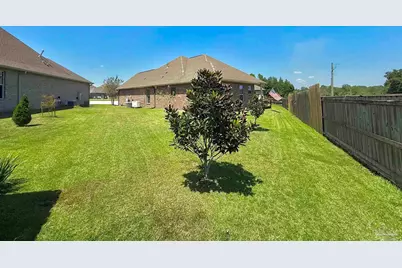 401 Waterbury Ct, Cantonment, FL 32533 - Photo 33