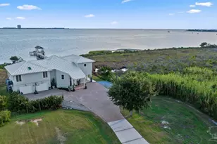 1119 Soundview Trail, Gulf Breeze, FL 32561 - Photo 53