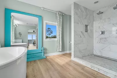 1119 Soundview Trl, Gulf Breeze, FL 32561 - Photo 41