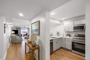 1600 Via De Luna Dr, Pensacola Beach, FL 32561 - Photo 23