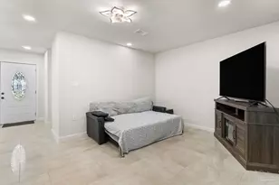 305 N Madison, Pensacola, FL 32505 - Photo 9