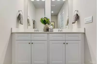 4018 Pendragon Cir, Milton, FL 32583 - Photo 15