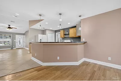 7117 Dale St, Pensacola, FL 32503 - Photo 5