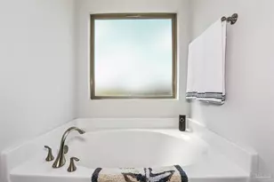 6234 Pineapple DR, Milton, FL 32570 - Photo 23