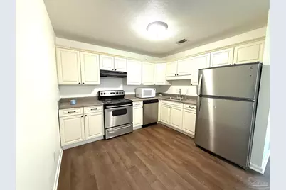 3202 Redwood Ln #D, Gulf Breeze, FL 32563 - Photo 5