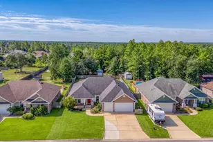 7979 Majestic Cypress Dr, Milton, FL 32583 - Photo 3