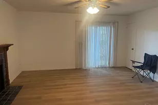 7225 W Fairfield Dr, Pensacola, FL 32506 - Photo 3