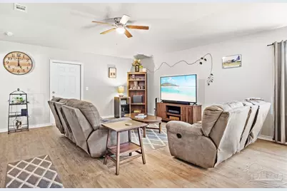 3210 Electra Dr, Milton, FL 32583 - Photo 13