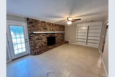 5905 Pamela Dr, Milton, FL 32570 - Photo 11