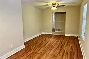 5905 Pamela Dr, Milton, FL 32570 - Photo 9