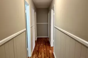 5905 Pamela Dr, Milton, FL 32570 - Photo 13