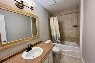 5905 Pamela Dr, Milton, FL 32570 - Photo 19