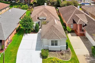 2010 Downing Dr, Pensacola, FL 32505 - Photo 3