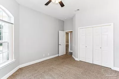 2010 Downing Dr, Pensacola, FL 32505 - Photo 17